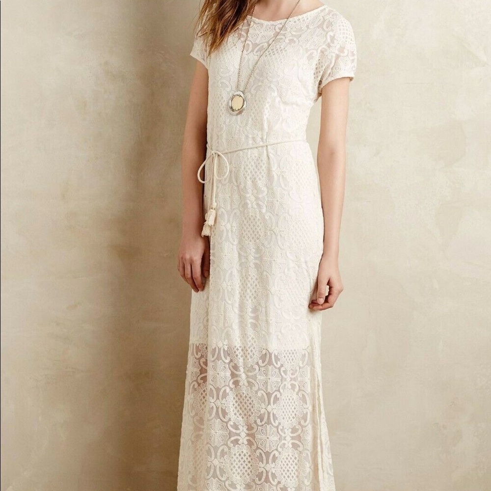 Anthropologie White Maxi Dress - size Small